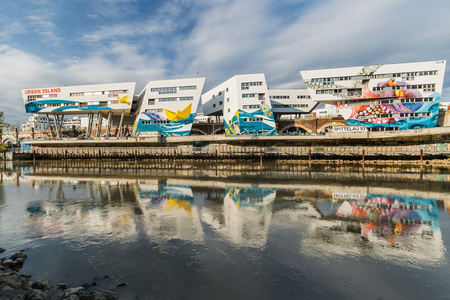 Urban Island | Riverside Apartments